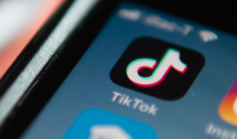 Charcoal toothpaste and lemon juice are some of the latest DIY teeth-whitening trends on TikTok. Learn about the risks of these trends and discover safe, dentist-approved methods for achieving a whiter smile.